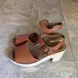 Urban outfitters wooden clogs